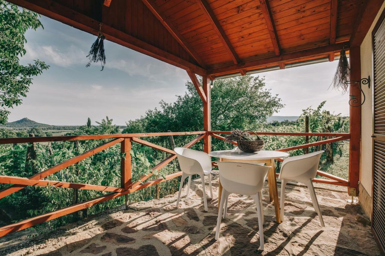 Hegymagas Szent Gyoergy Cottage מראה חיצוני תמונה
